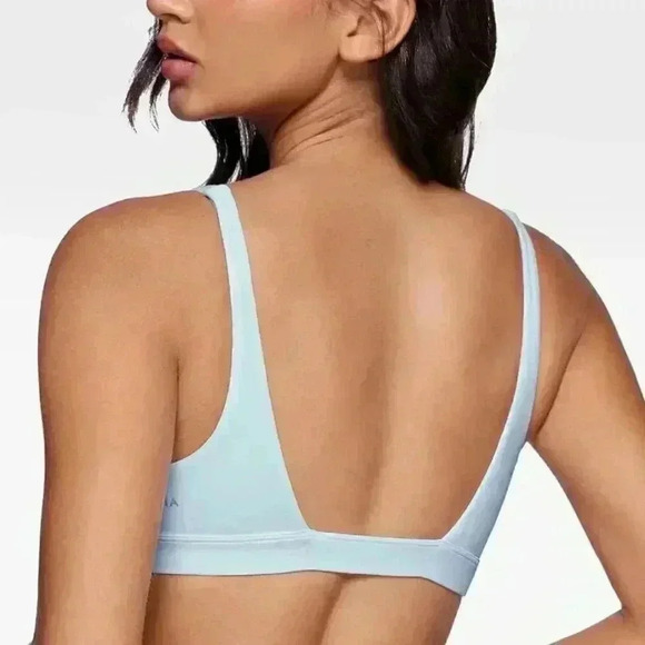 BOUTIQUE Deep V-Neck Sports Bra Padded Low Impact Fitness - Picture 2 of 5